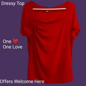 Women's One ❤️( One Love) Dressy, Flirty Blouse Size Unknown